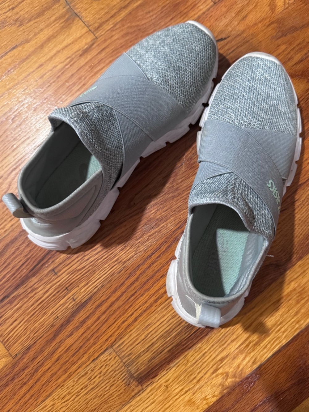 ASICS SLIP ON SNEAKERS